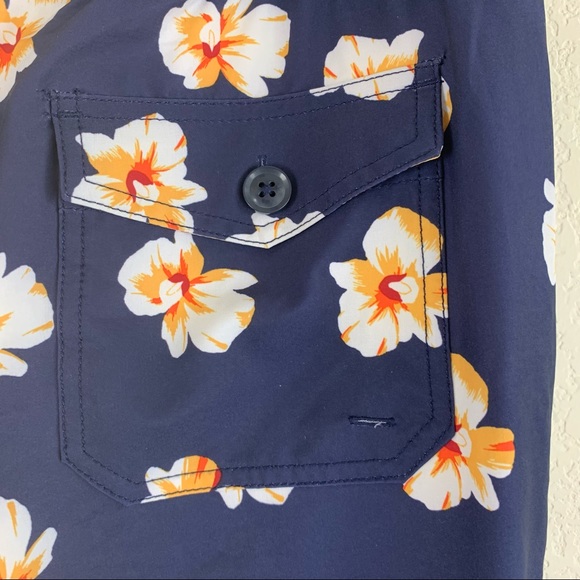 J.crew factory | Blue Floral Lined Swim Trunks - Picture 5 of 8